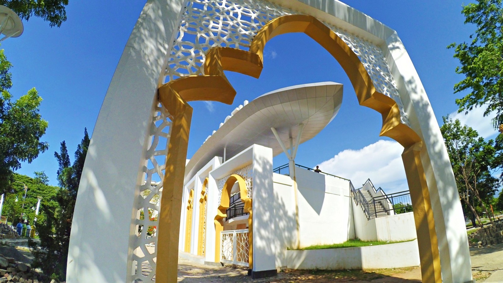 TamanBustanussalatin